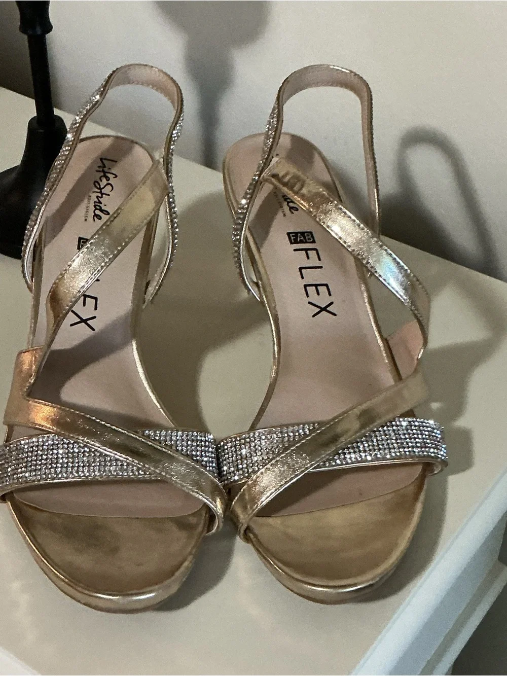 Life stride Flex Metallic Gold Rhinestone Slingback Heels Size 10 NWOT